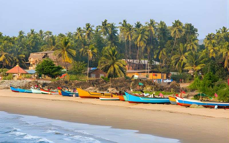 Karnataka Pilgrimage Trail: Devotion & Coastal Bliss